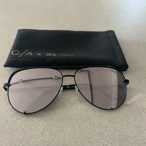 Quay x Desi Perkins High Key Sunglasses